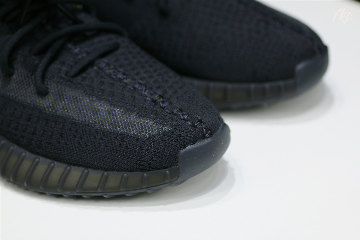 adidas Yeezy Boost 350 V2 Onyx