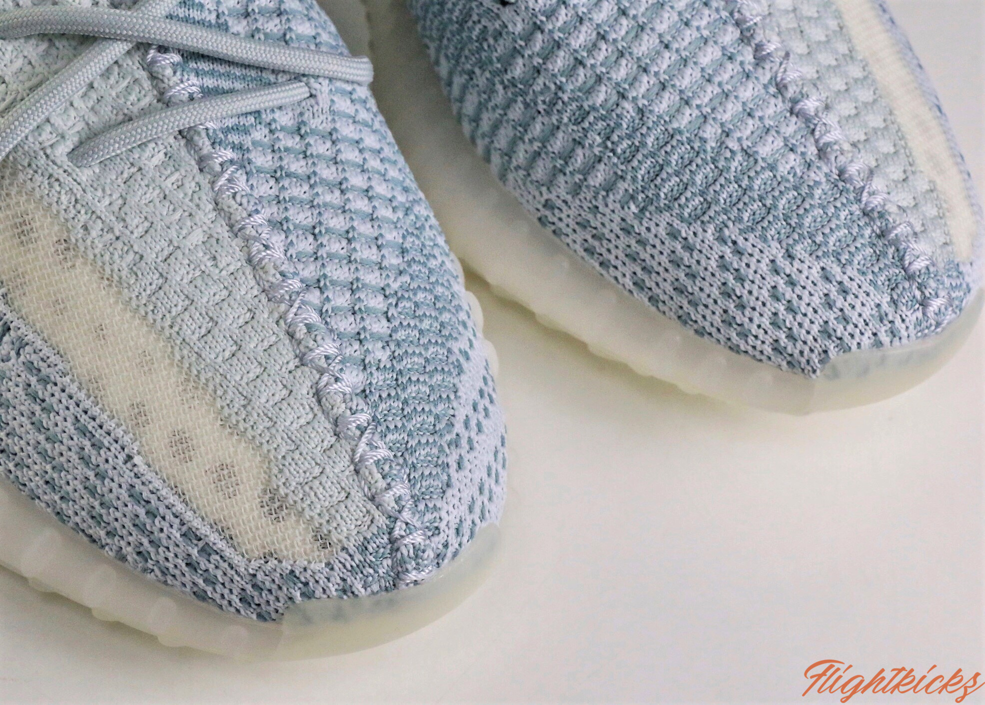 2019 Yeezy 350 V2  Cloud White  None Reflective（Ln5 A1)