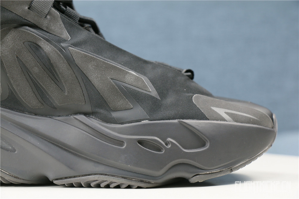 Yeezy Boost 700 MNVN Triple Black