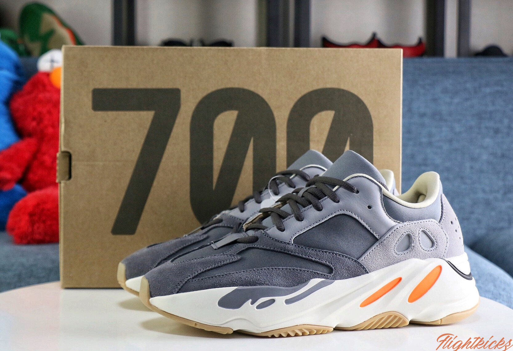 Adidas Yeezy 700  Magnet  2019