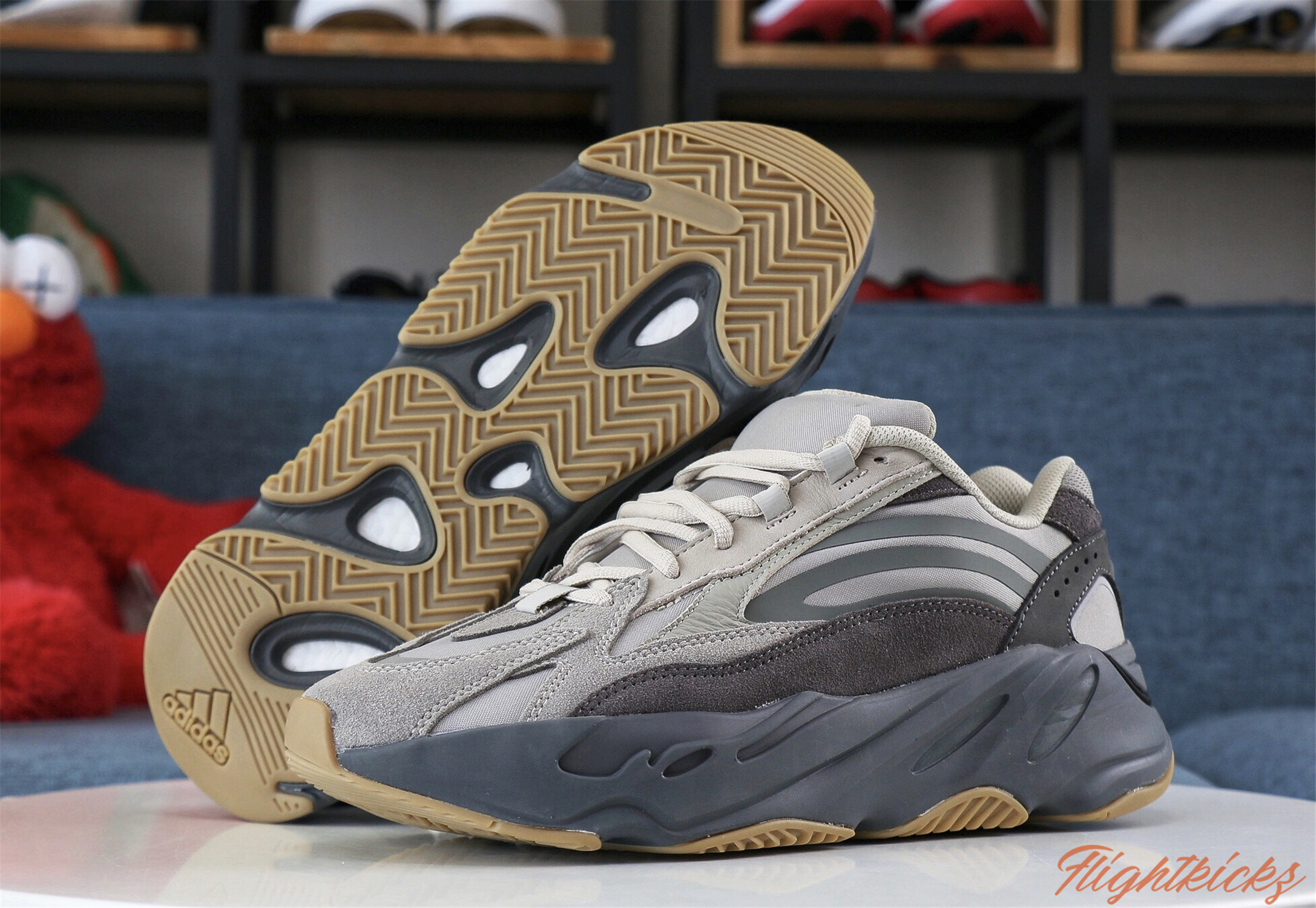 Adidas Yeezy Boost 700 V2 “Tephra”