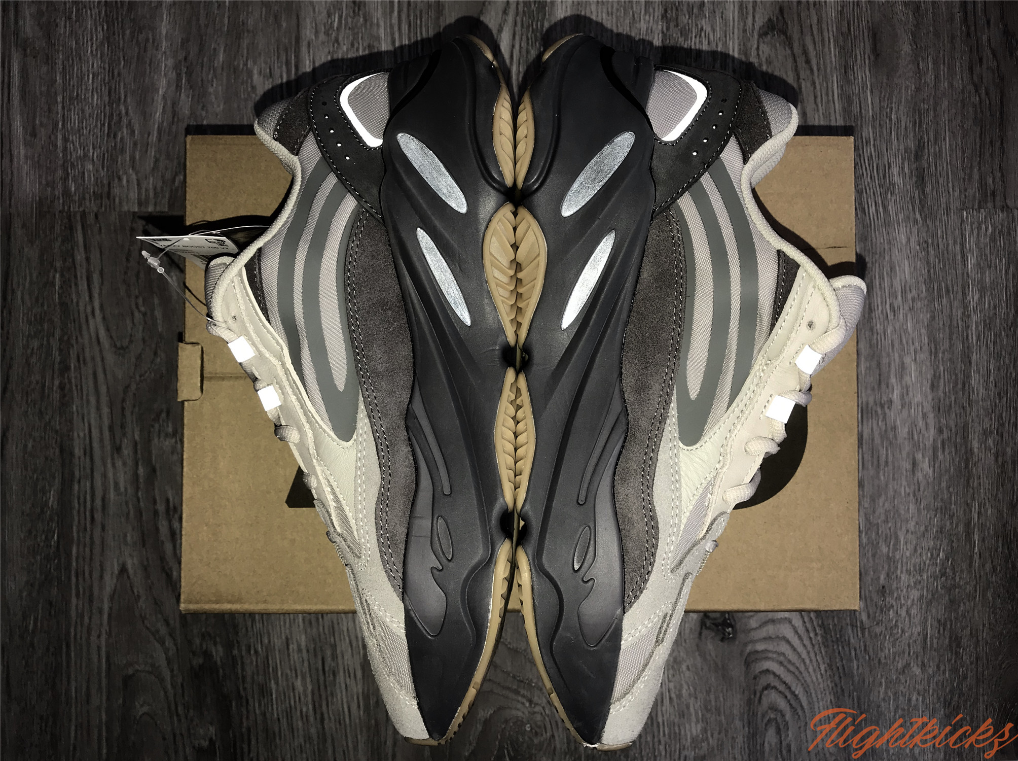 Adidas Yeezy Boost 700 V2 “Tephra”