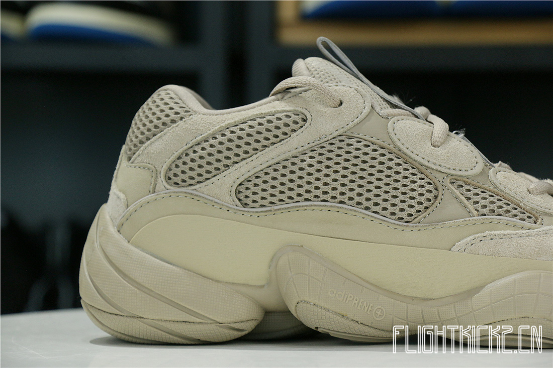 Yeezy Desert Rat 500  Taupe Light   2021