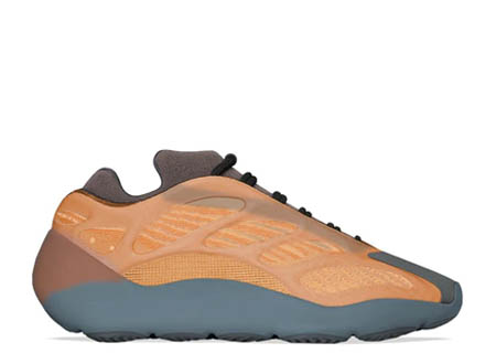 Yeezy 700 V3 Copper Fade SHOESSHOPPING