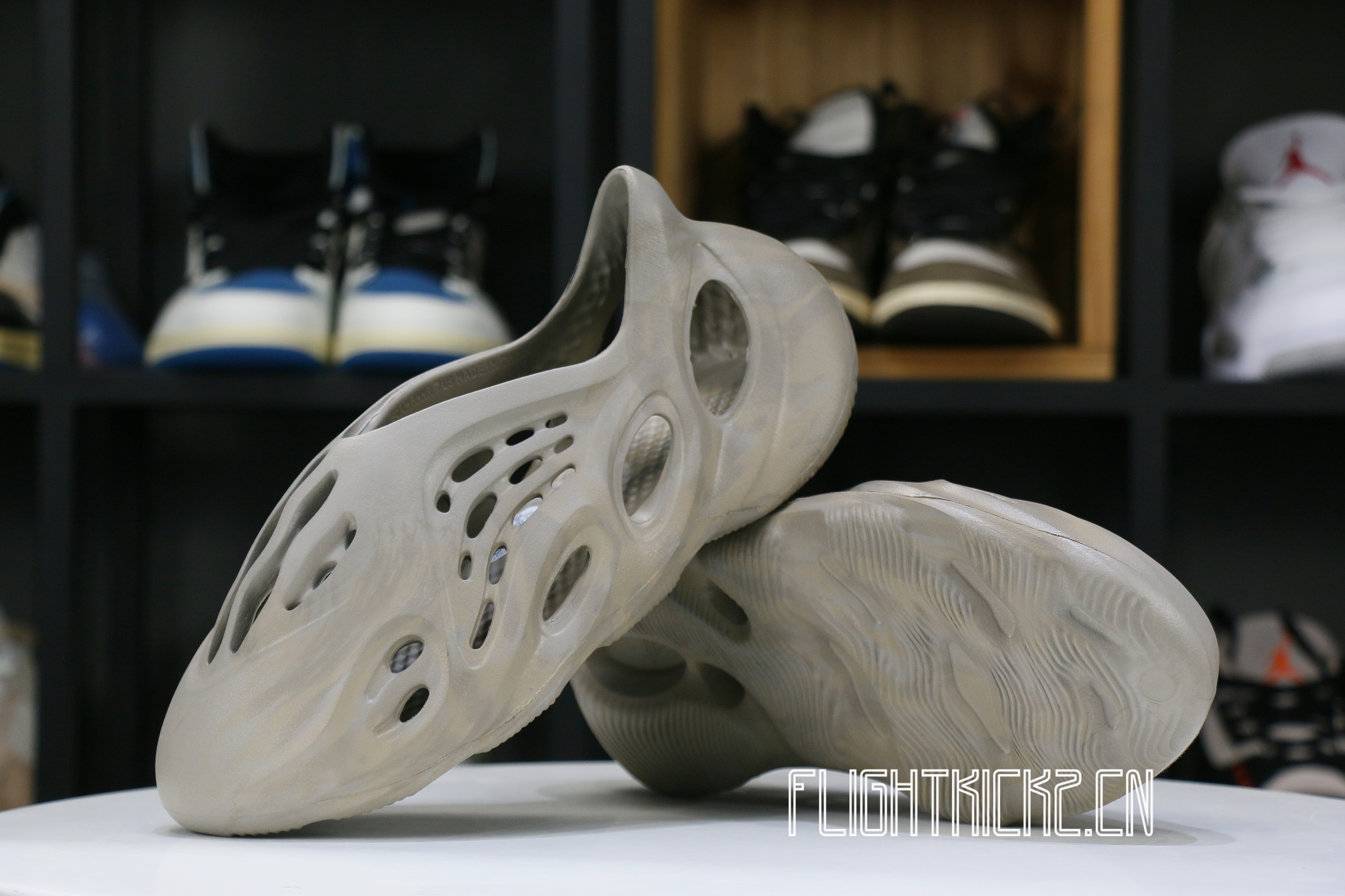 adidas Yeezy Foam RNNR Stone Sage