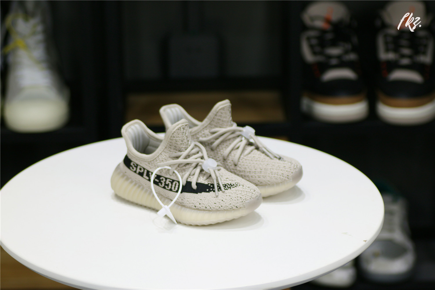 Adidas Yeezy Boost 350 V2 Beige Black KID
