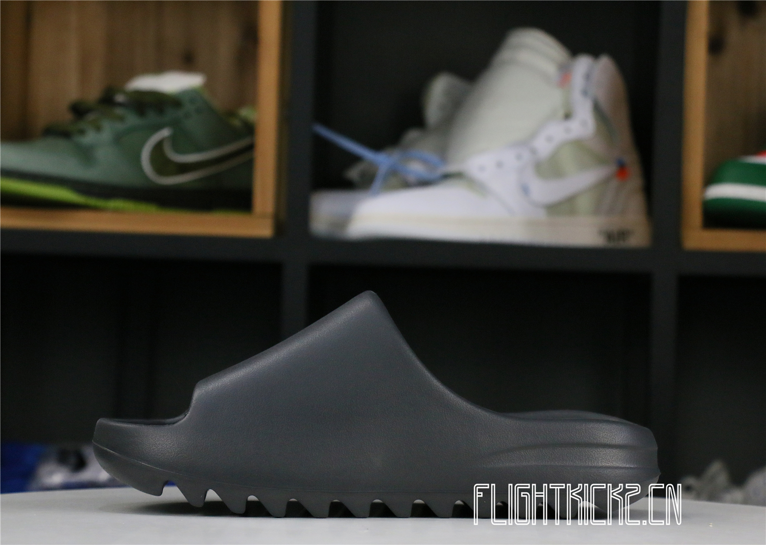 adidas Yeezy Slide Onyx