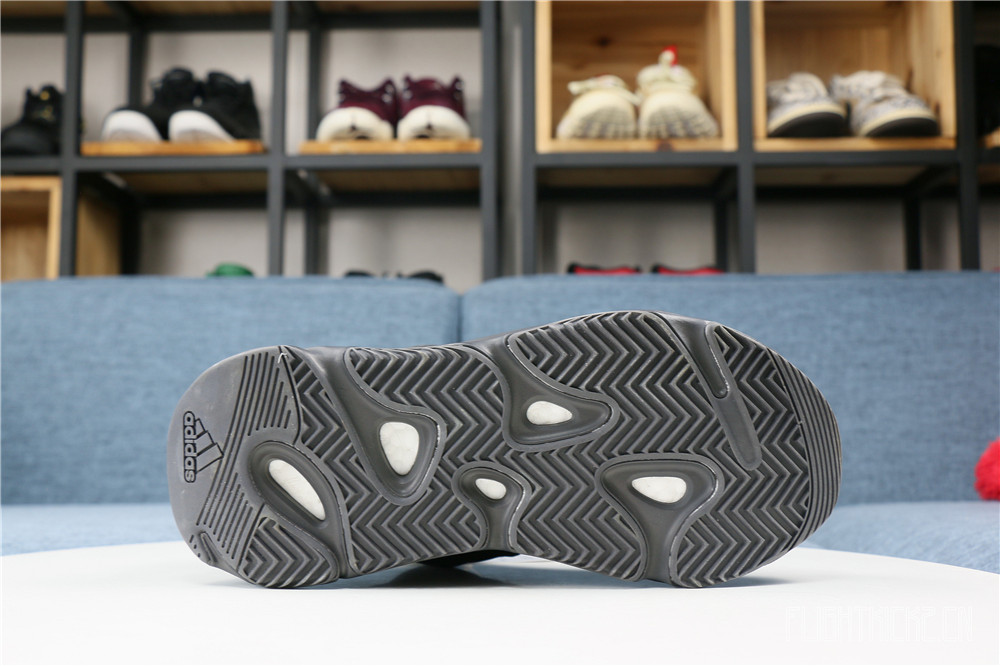 Yeezy Boost 700 MNVN Triple Black