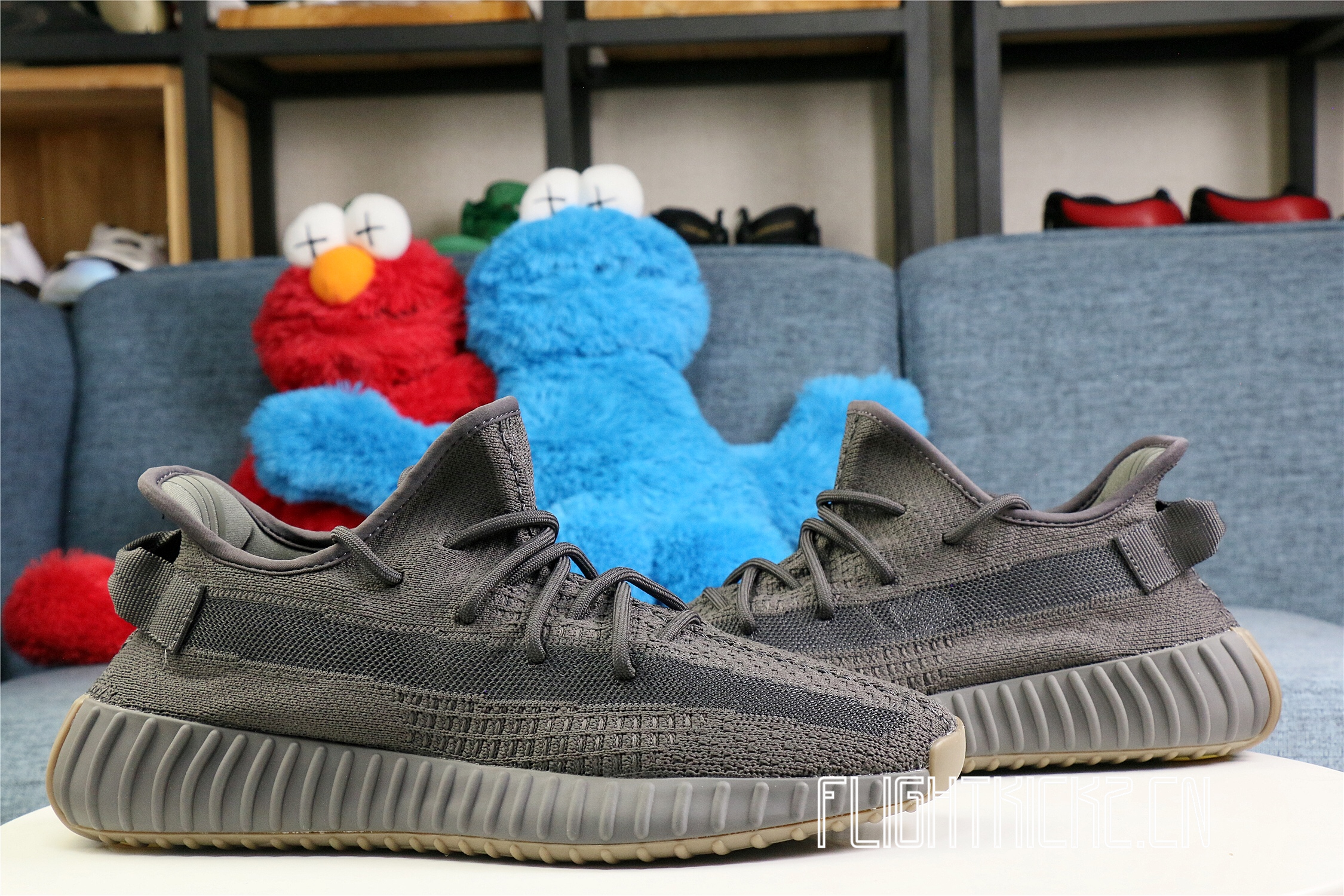 2020 Yeezy 350 V2  Cinder  None Reflective Stripe(Ln5 A1)