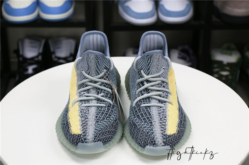 Yeezy Boost 350 V2 Ash Blue 2021