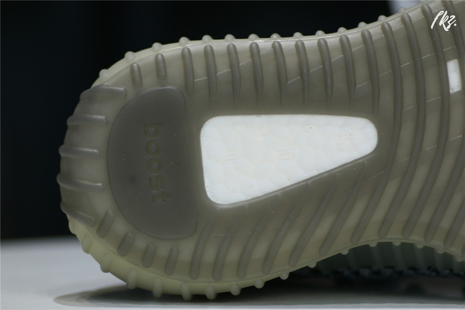 adidas Yeezy Boost 350 V2 Ash Blue kid