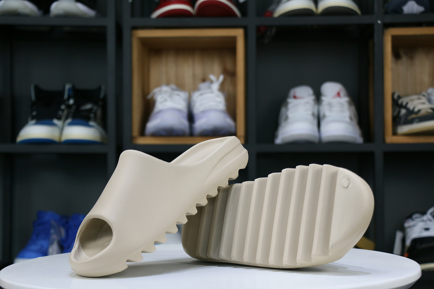 Yeezy Slides Pure 2021（GZ5554暖沙黄）