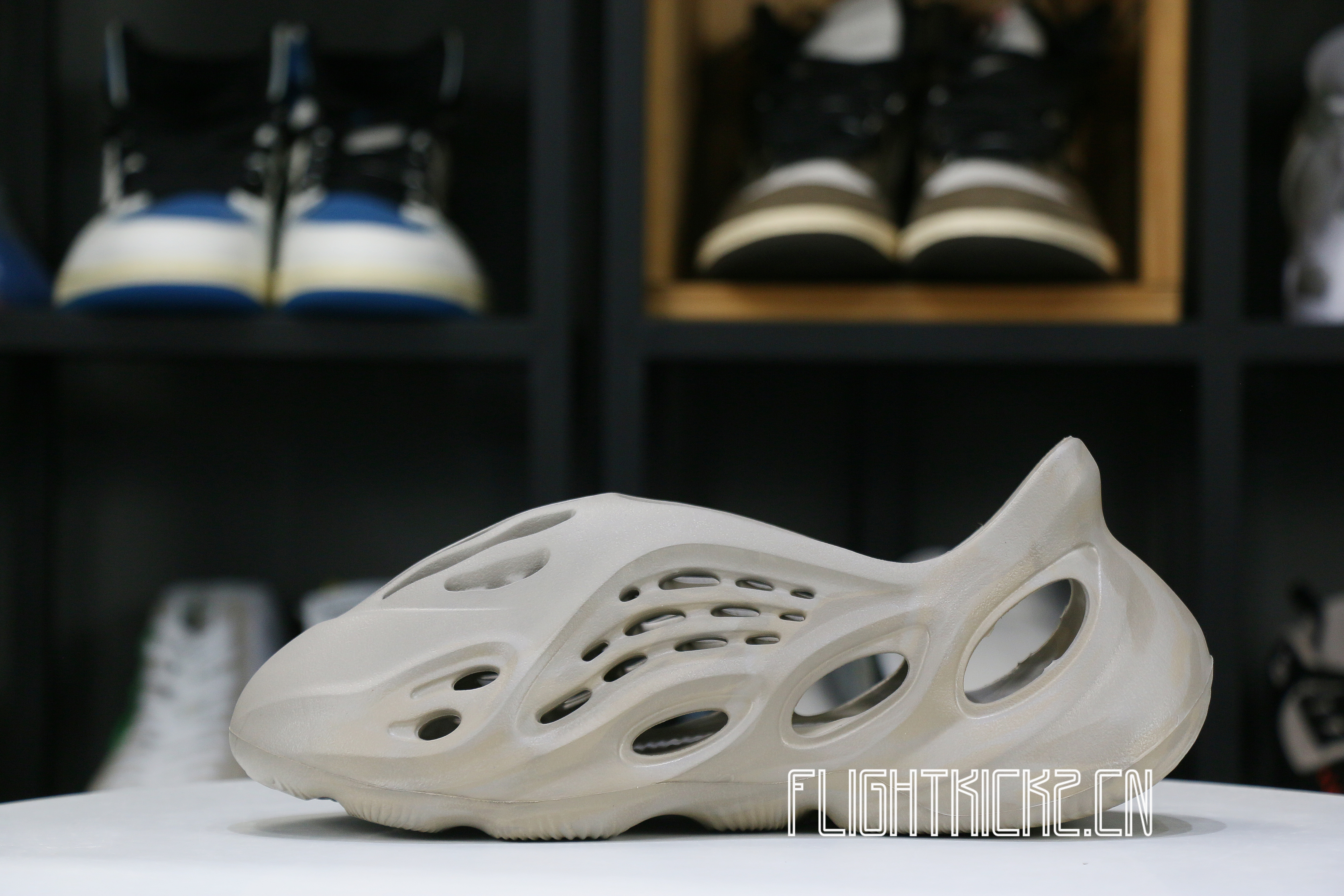 adidas Yeezy Foam RNNR Stone Sage