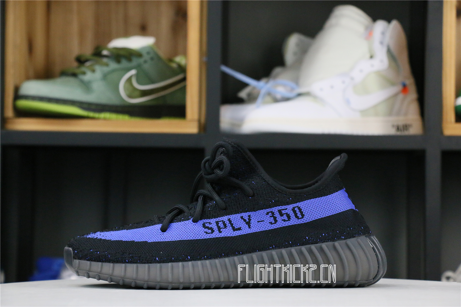 adidas Yeezy Boost 350 V2 Dazzling Blue