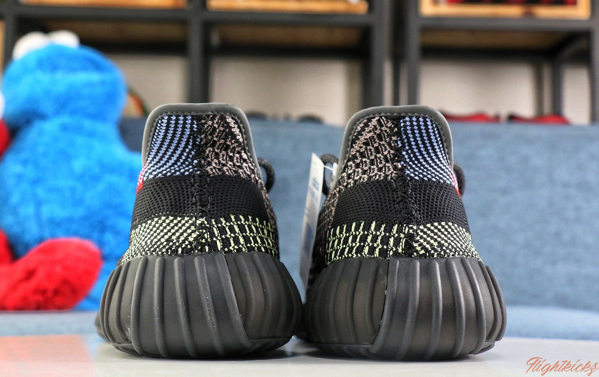 2019 Yeezy Boost 350 v2 “Yecheil”  Reflective (LN5 A1)