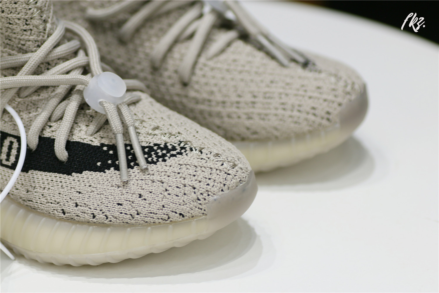 Adidas Yeezy Boost 350 V2 Beige Black KID