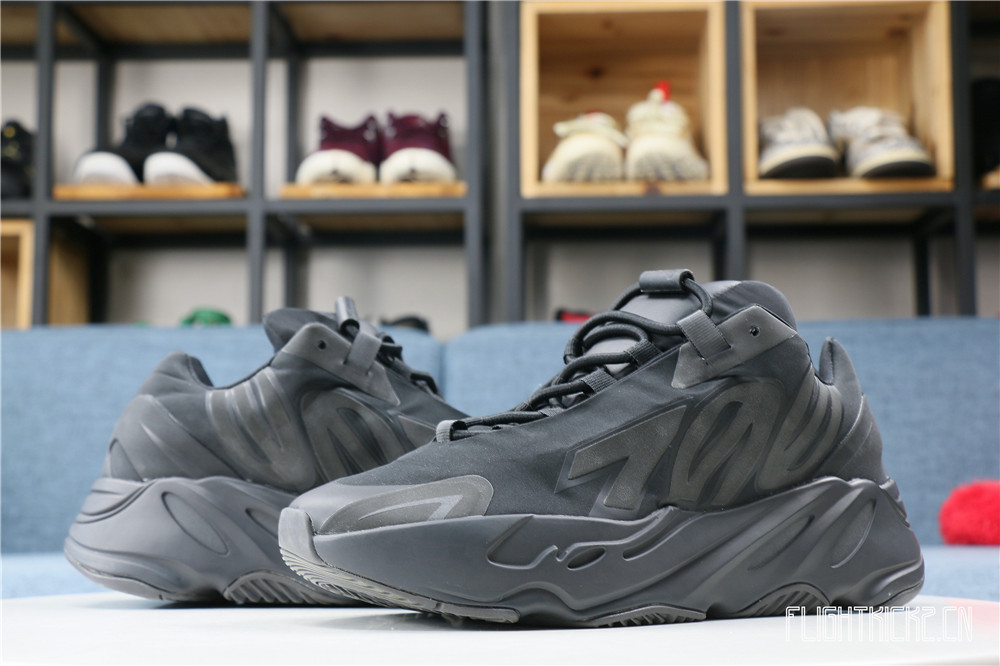 Yeezy Boost 700 MNVN Triple Black