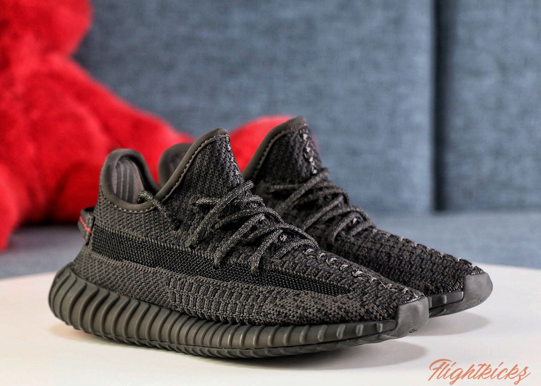 Yeezy 350 Boost   Black Static  NR Kid (Ln5 A1)