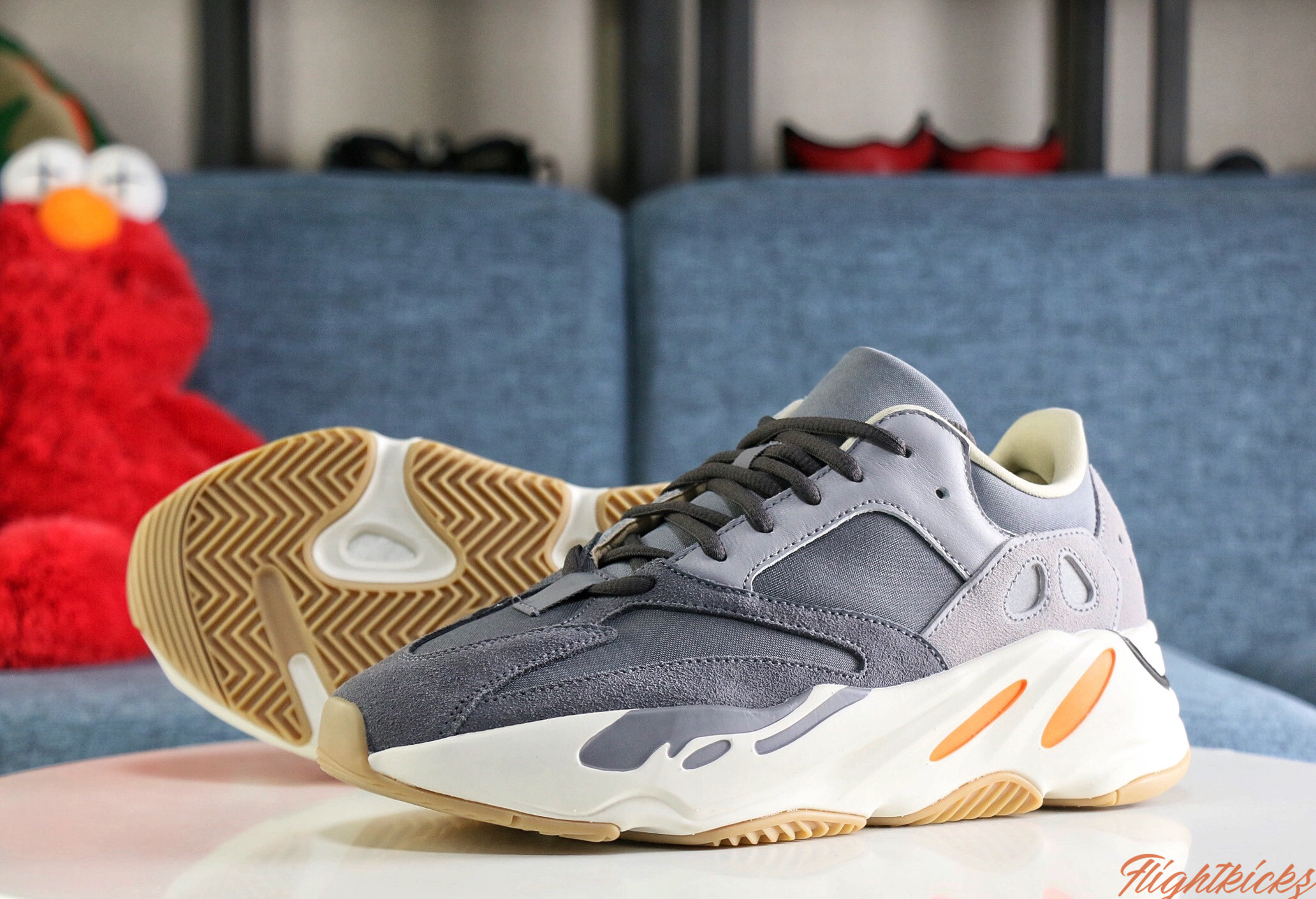 Adidas Yeezy 700  Magnet  2019