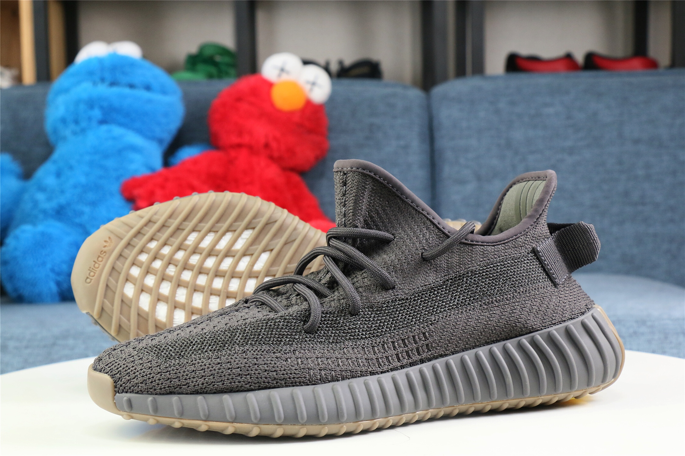 2020 Yeezy 350 V2  Cinder  Reflective (Ln5 A1)