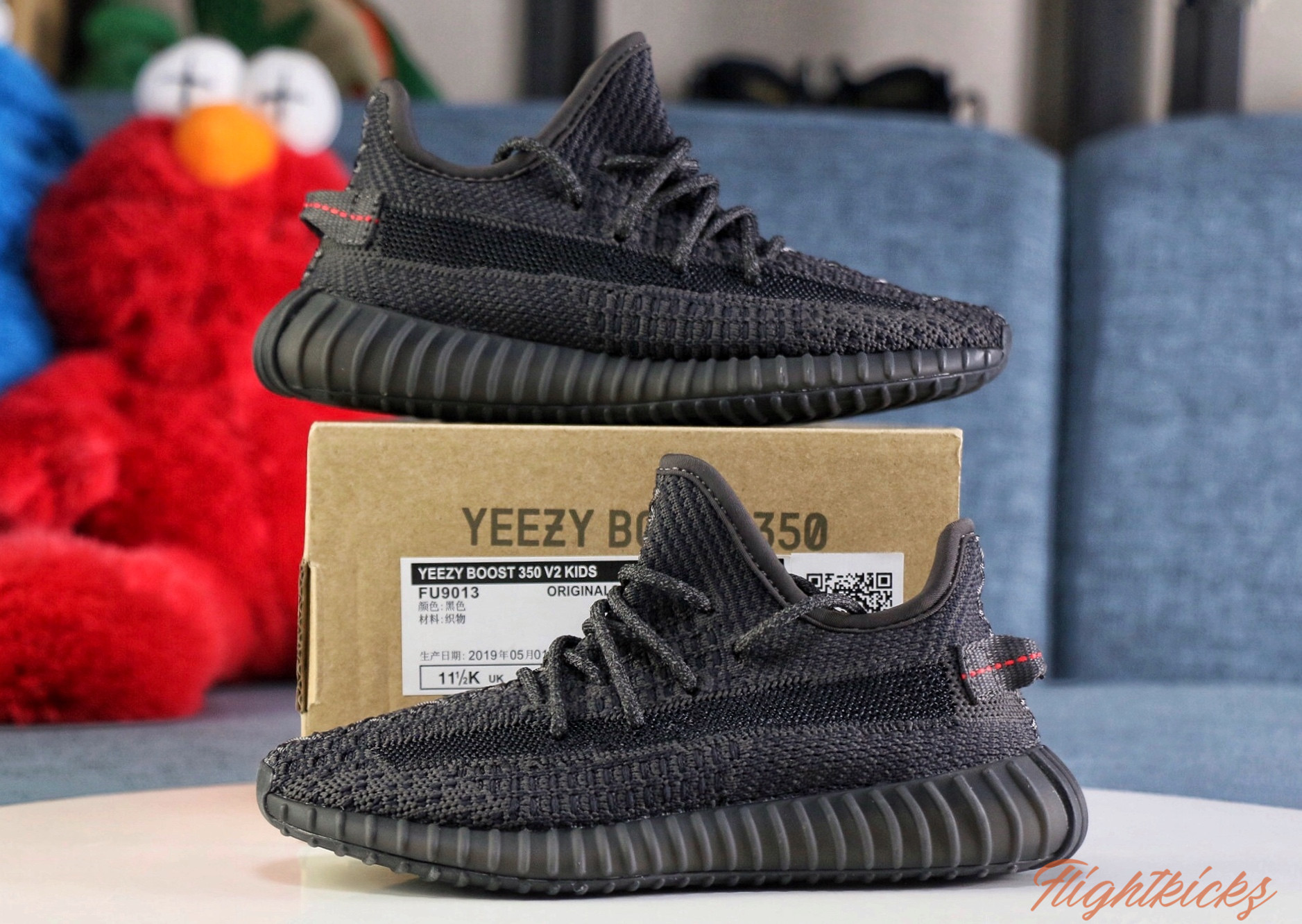 Yeezy 350 Boost   Black Static  NR Kid (Ln5 A1)