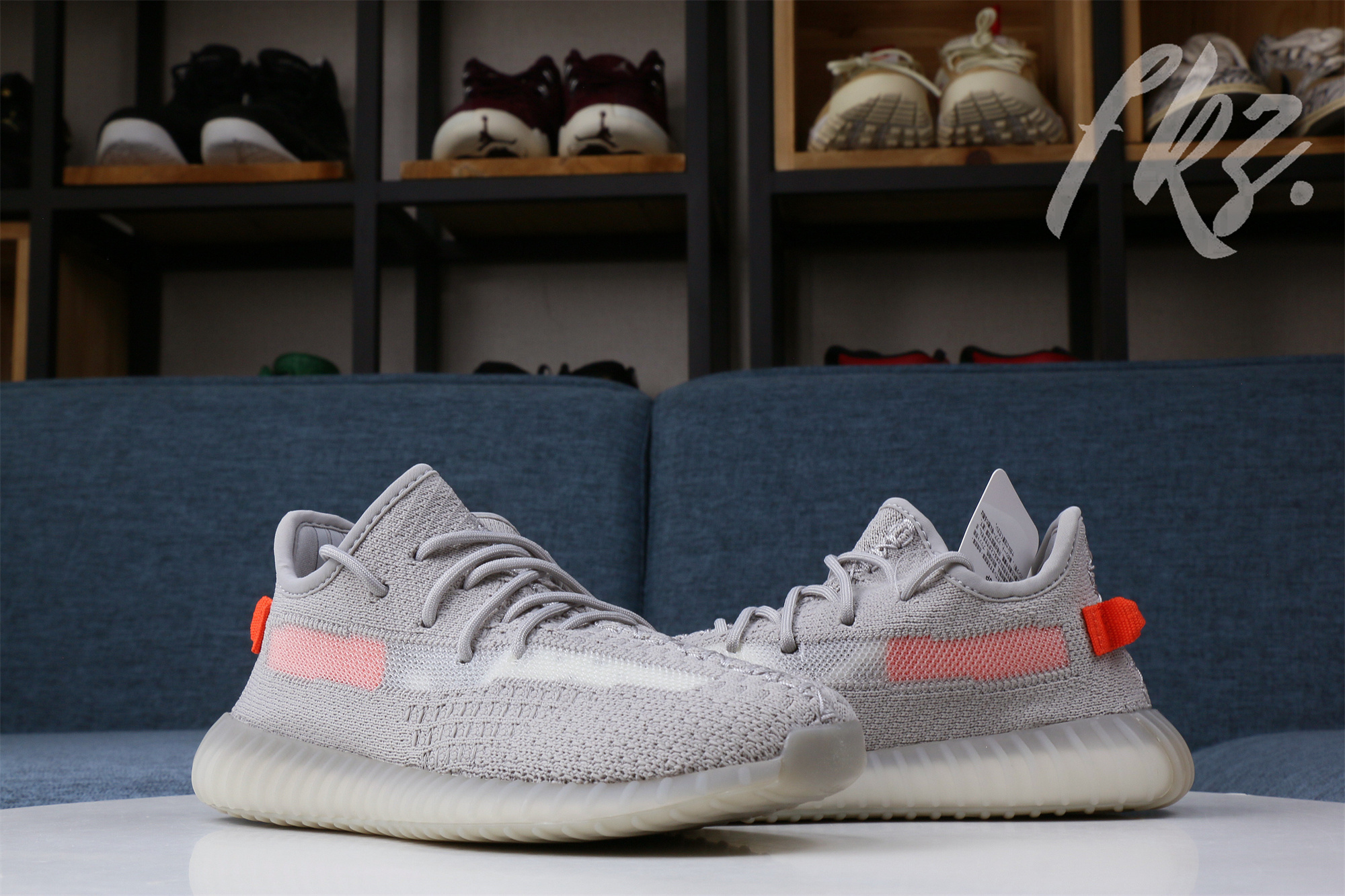 2020 Yeezy 350 V2  Tail Light  None Reflective(Ln5 A1 batch)