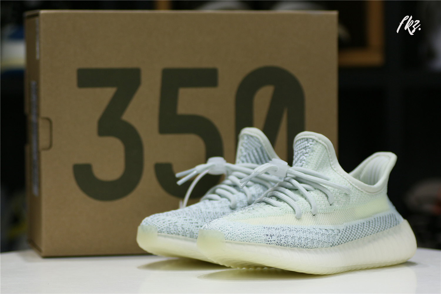 Yeezy 350 Boost   Cloud White  Reflective Kid (Ln5 A1)