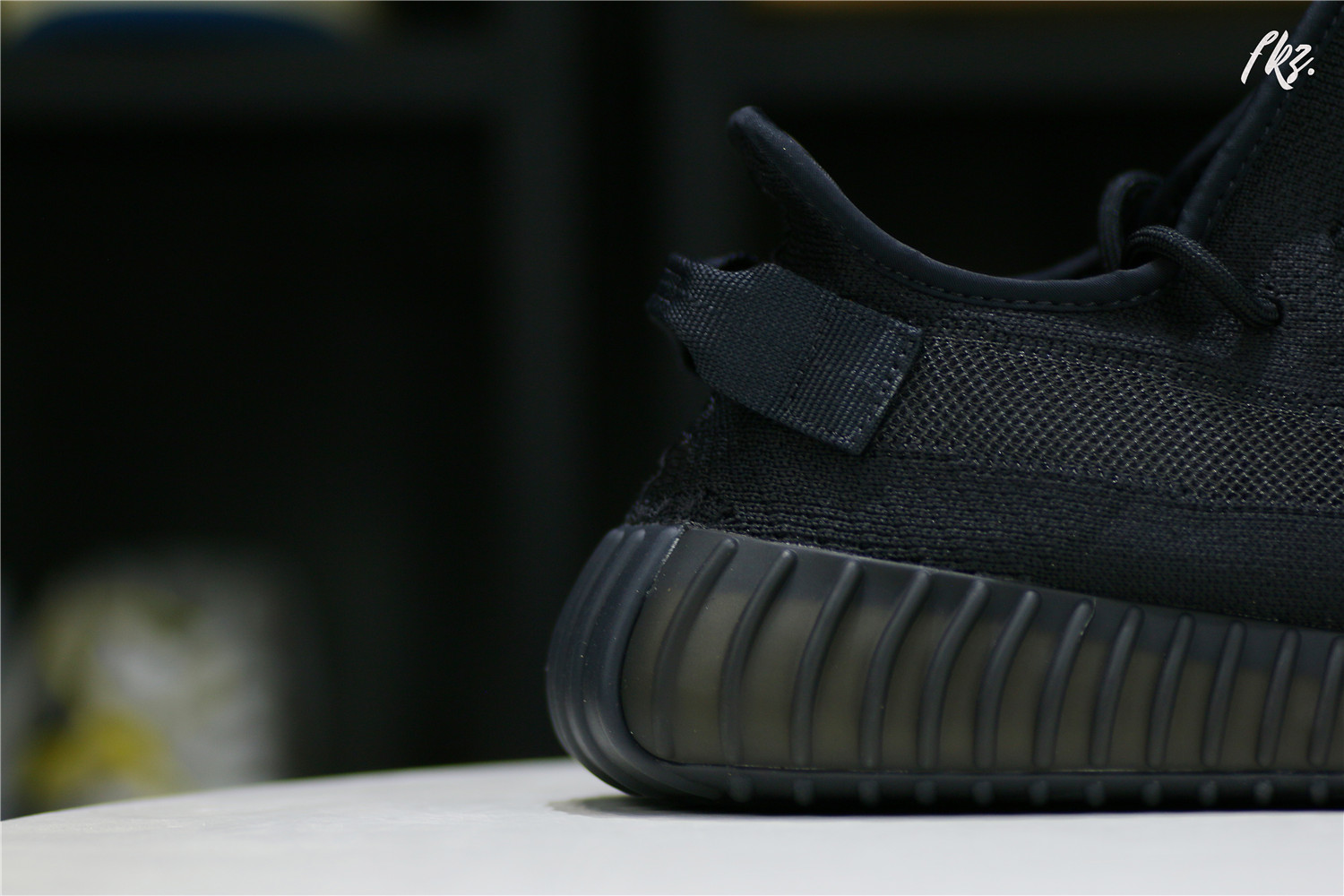 adidas Yeezy Boost 350 V2 Onyx