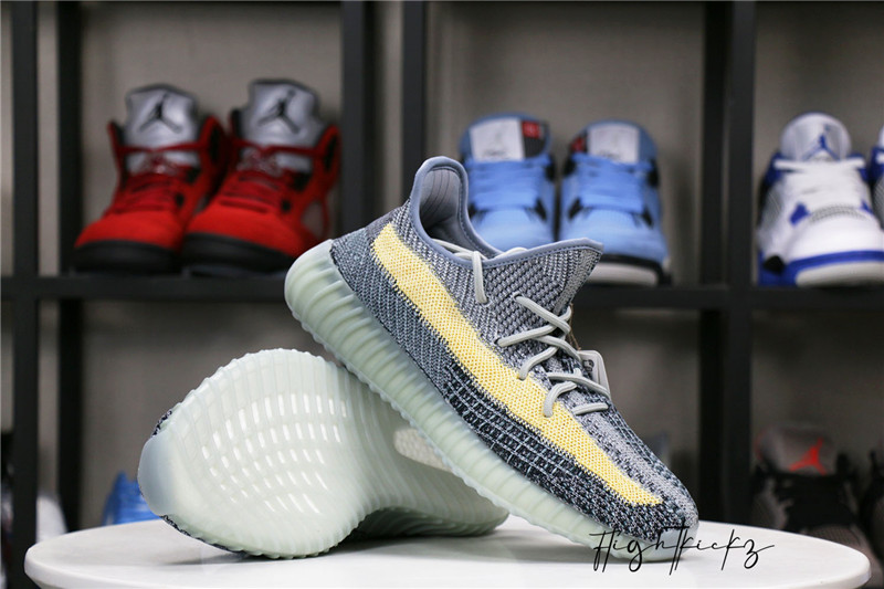 Yeezy Boost 350 V2 Ash Blue 2021