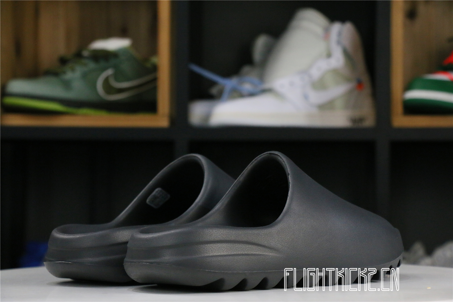 adidas Yeezy Slide Onyx