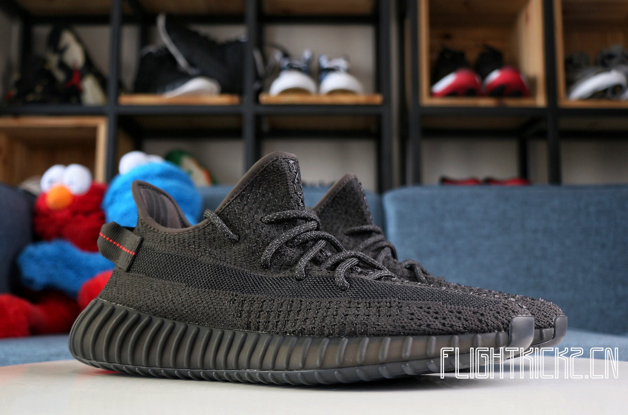 Yeezy 350 Boost V2 Black Static Black Reflective (LN5 A1)