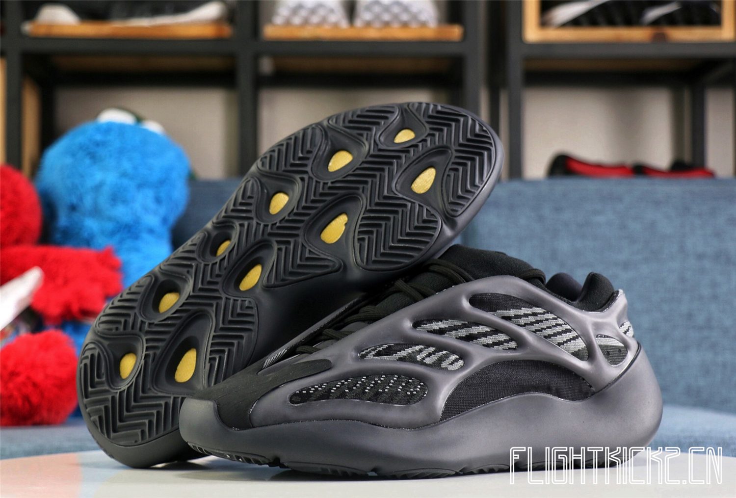 Adidas Yeezy 700 v3 Alvah 2020 (Glow)