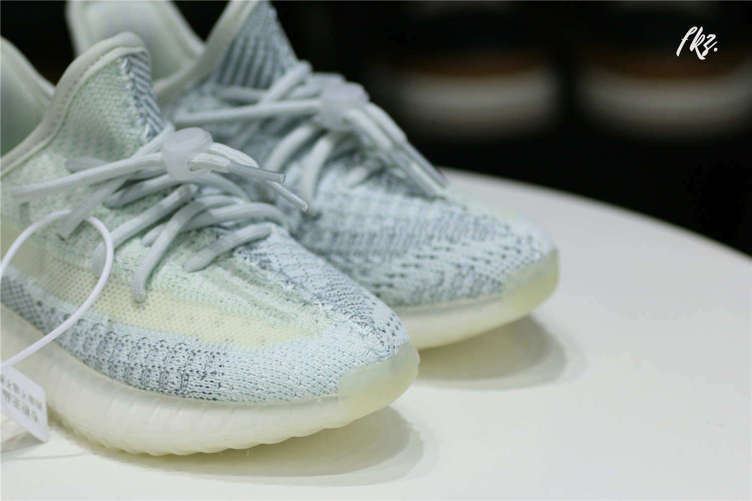 Yeezy 350 Boost   Cloud White  Reflective Kid (Ln5 A1)