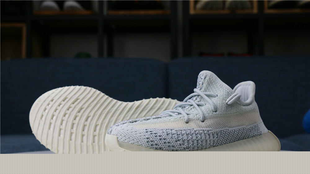Yeezy 350 Boost   Cloud White  Reflective Kid (Ln5 A1)