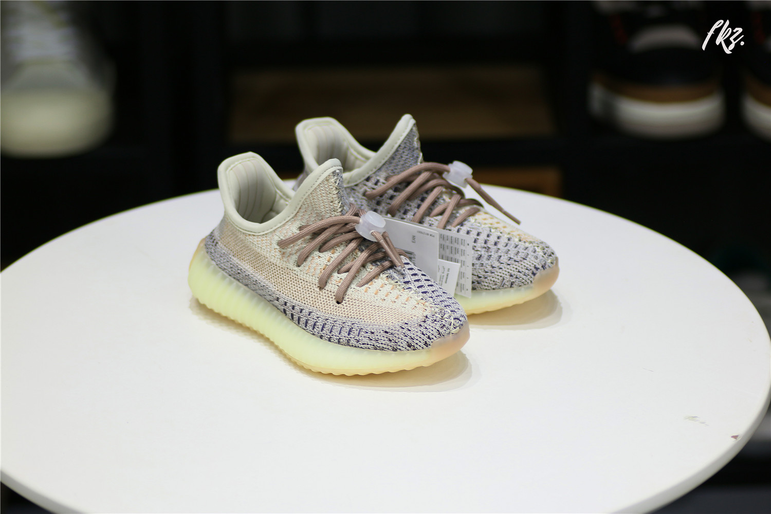 adidas Yeezy Boost 350 V2 Ash Pearl kid