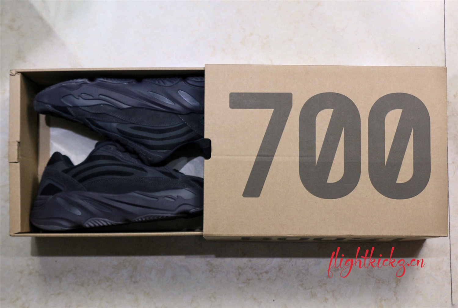 Yeezy Boost 700 V2  Vanta  2019