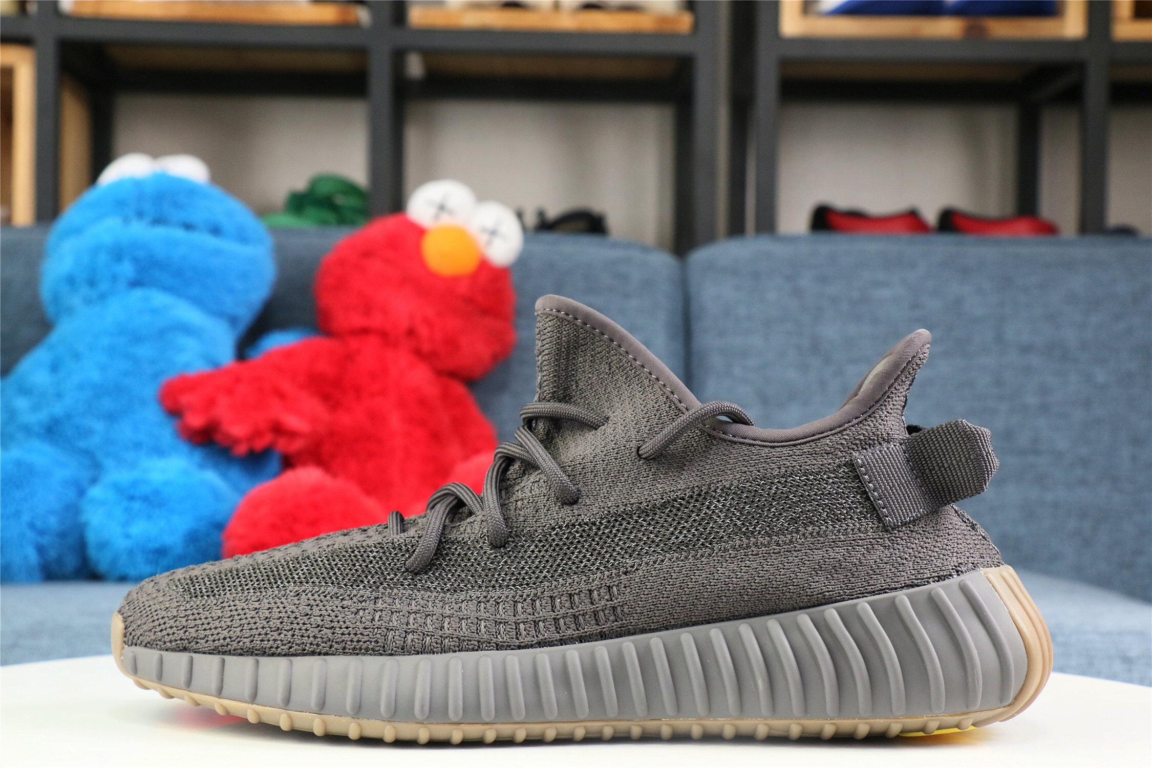 2020 Yeezy 350 V2  Cinder  Reflective (Ln5 A1)