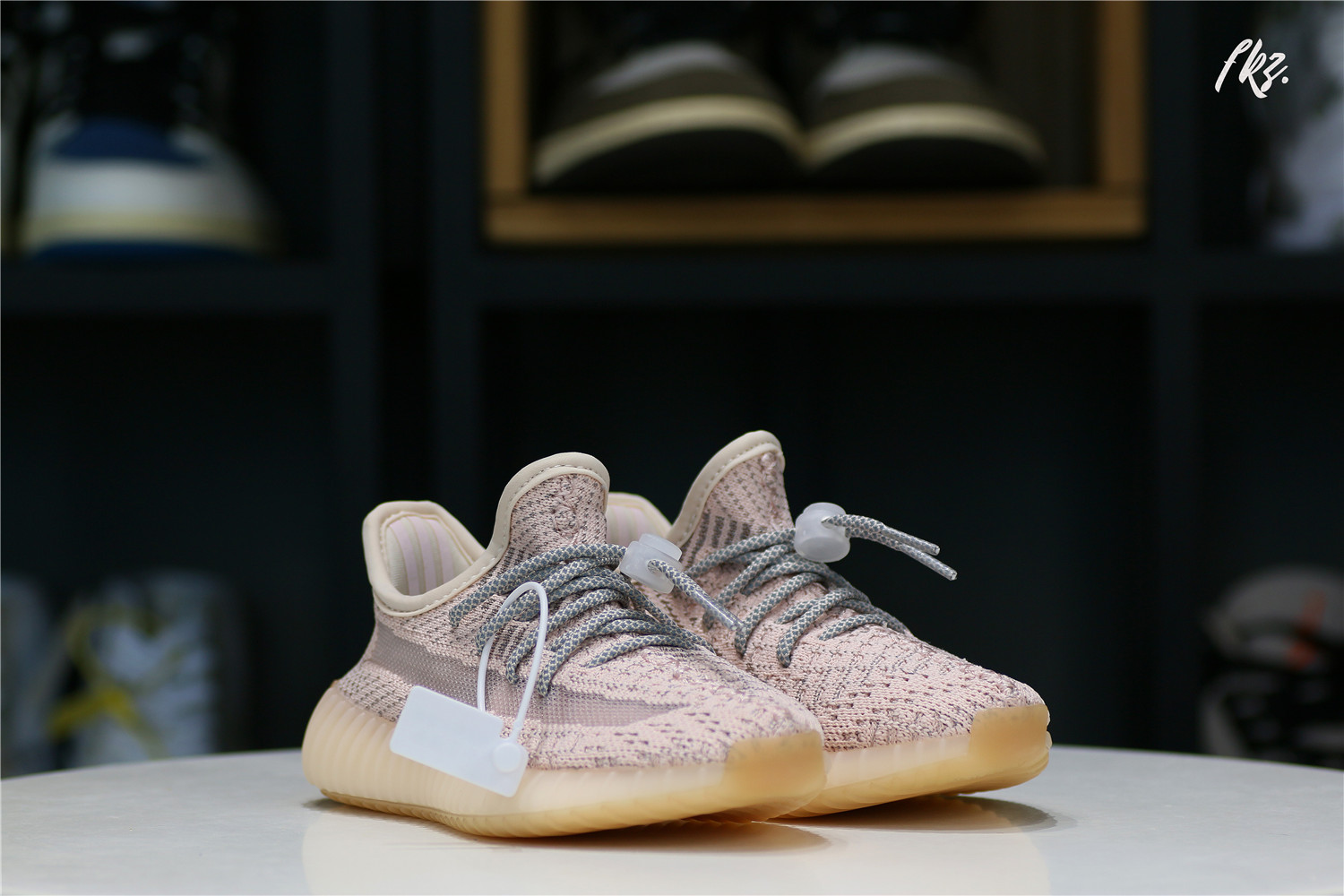 Yeezy 350 Boost   Synth  NR Kid (Ln5 A1)