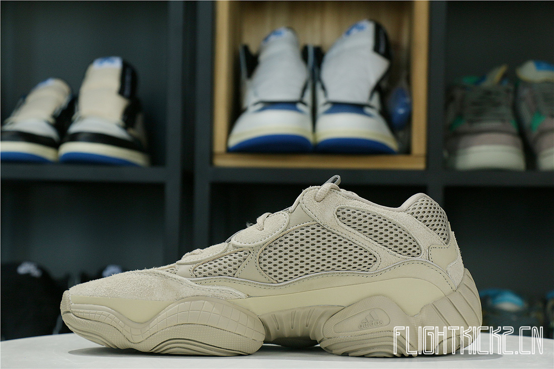 Yeezy Desert Rat 500  Taupe Light   2021