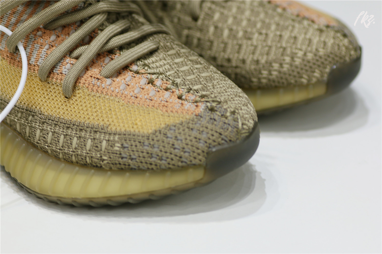 adidas Yeezy Boost 350 V2 Sand Taupe kid