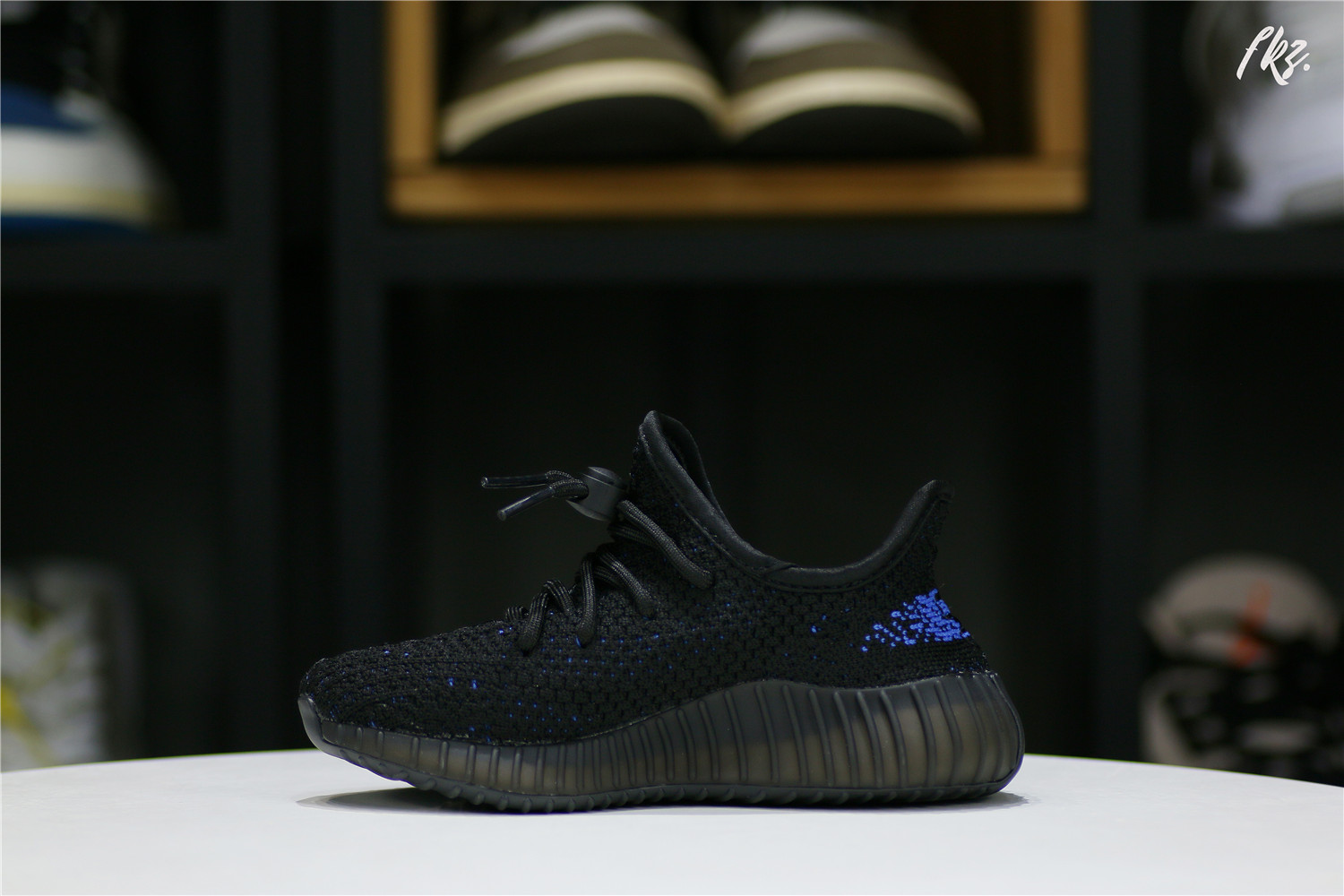 adidas Yeezy Boost 350 V2 Dazzling Blue kid