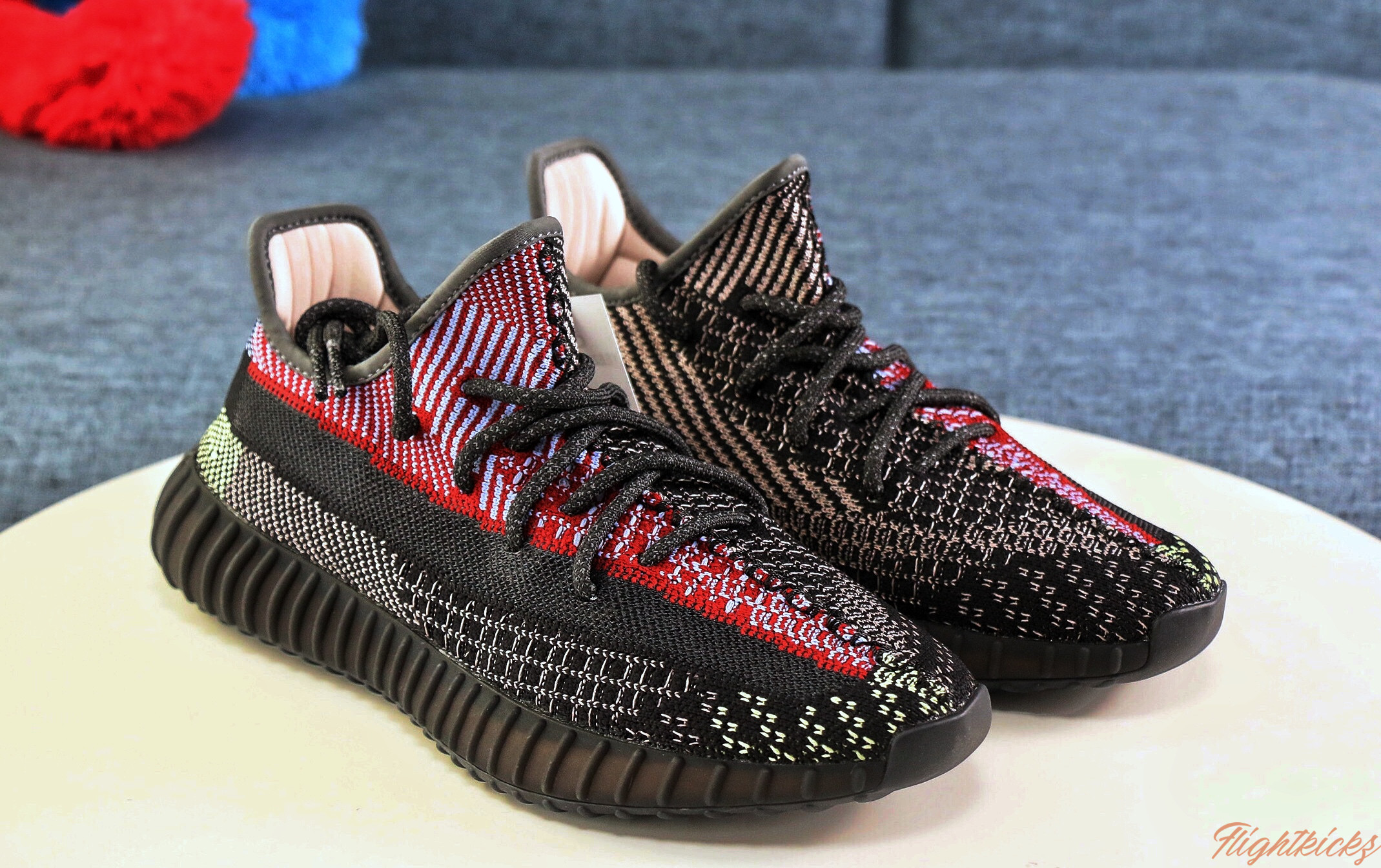 2019 Yeezy Boost 350 v2 “Yecheil”  Reflective (LN5 A1)