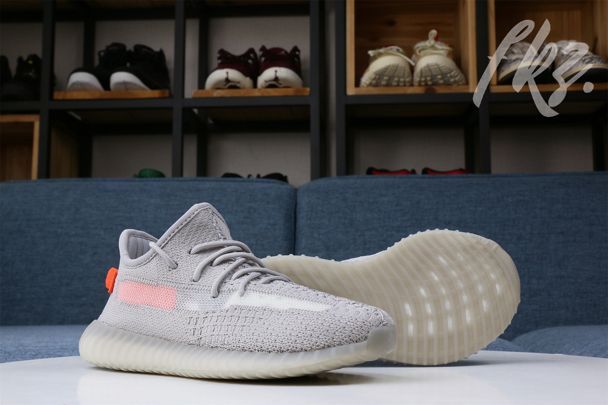 2020 Yeezy 350 V2  Tail Light  None Reflective(Ln5 A1 batch)
