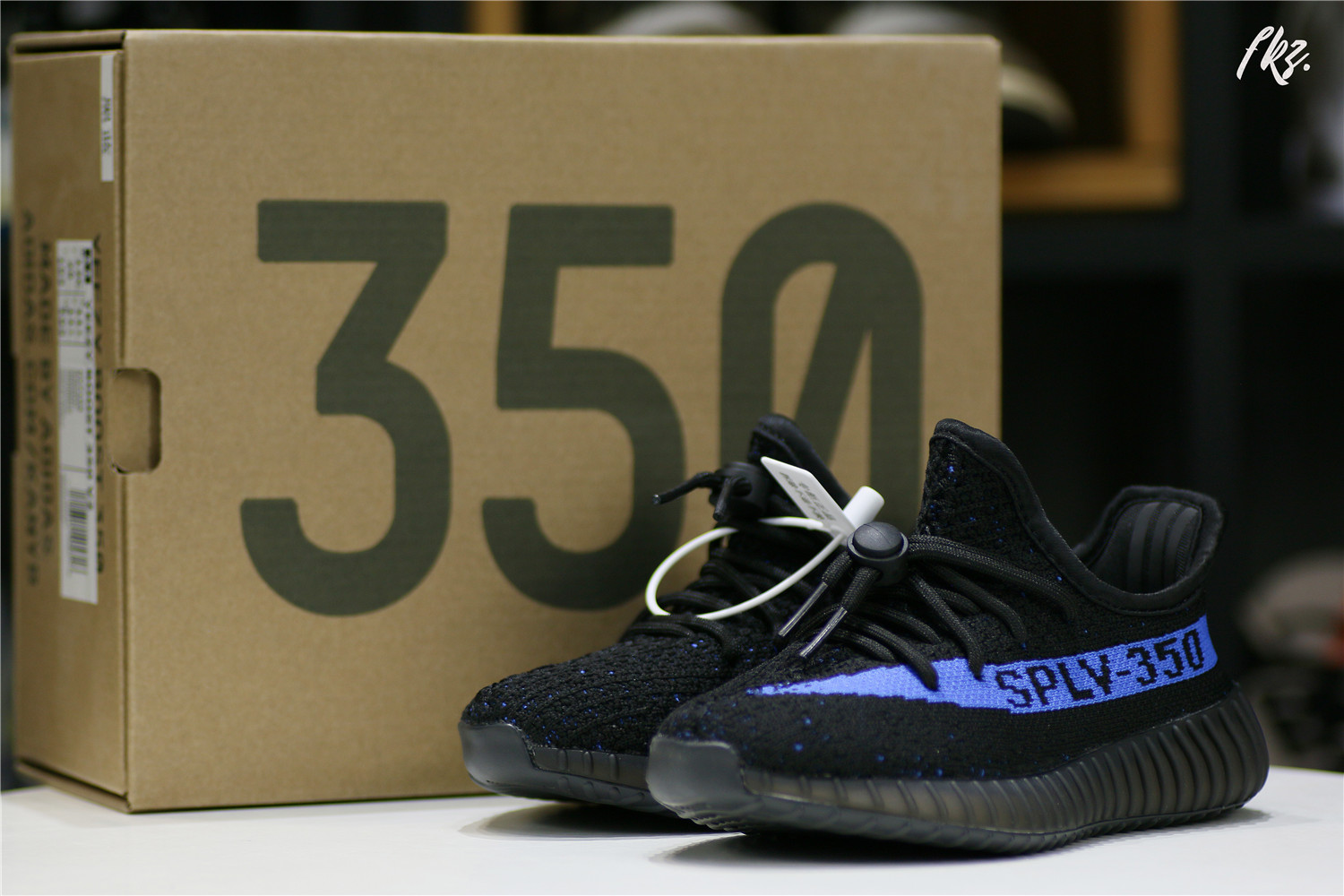 adidas Yeezy Boost 350 V2 Dazzling Blue kid