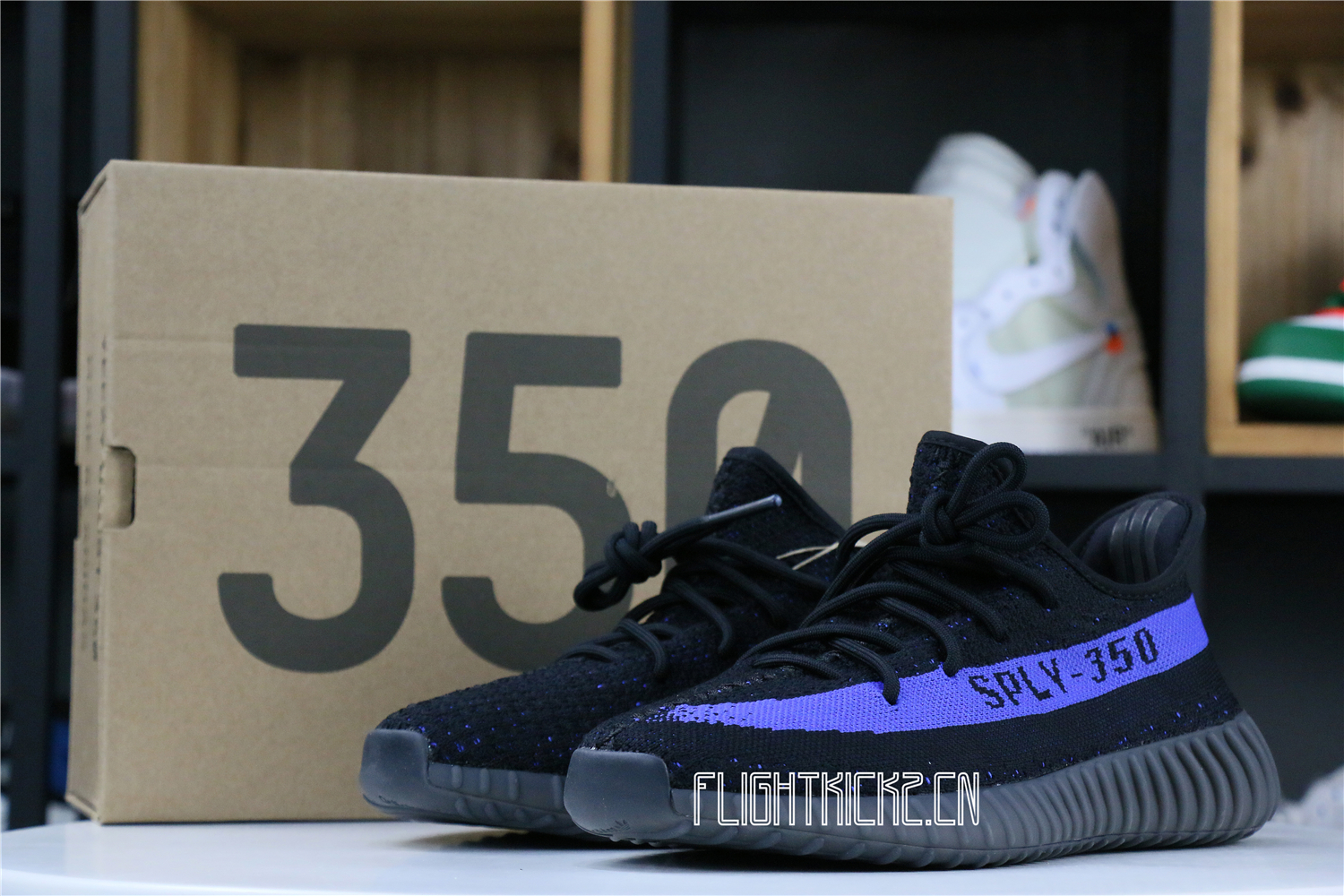 adidas Yeezy Boost 350 V2 Dazzling Blue