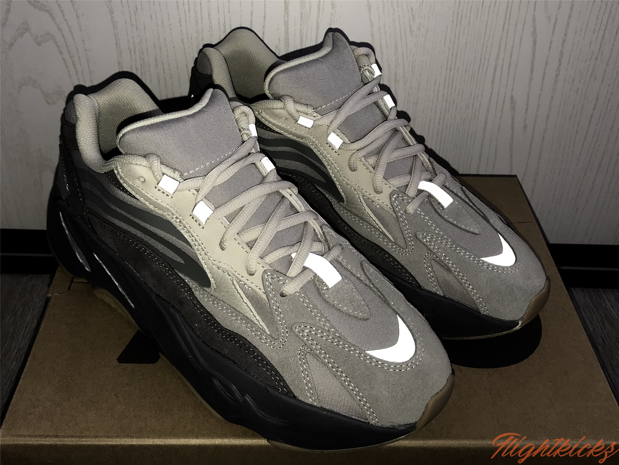 Adidas Yeezy Boost 700 V2 “Tephra”