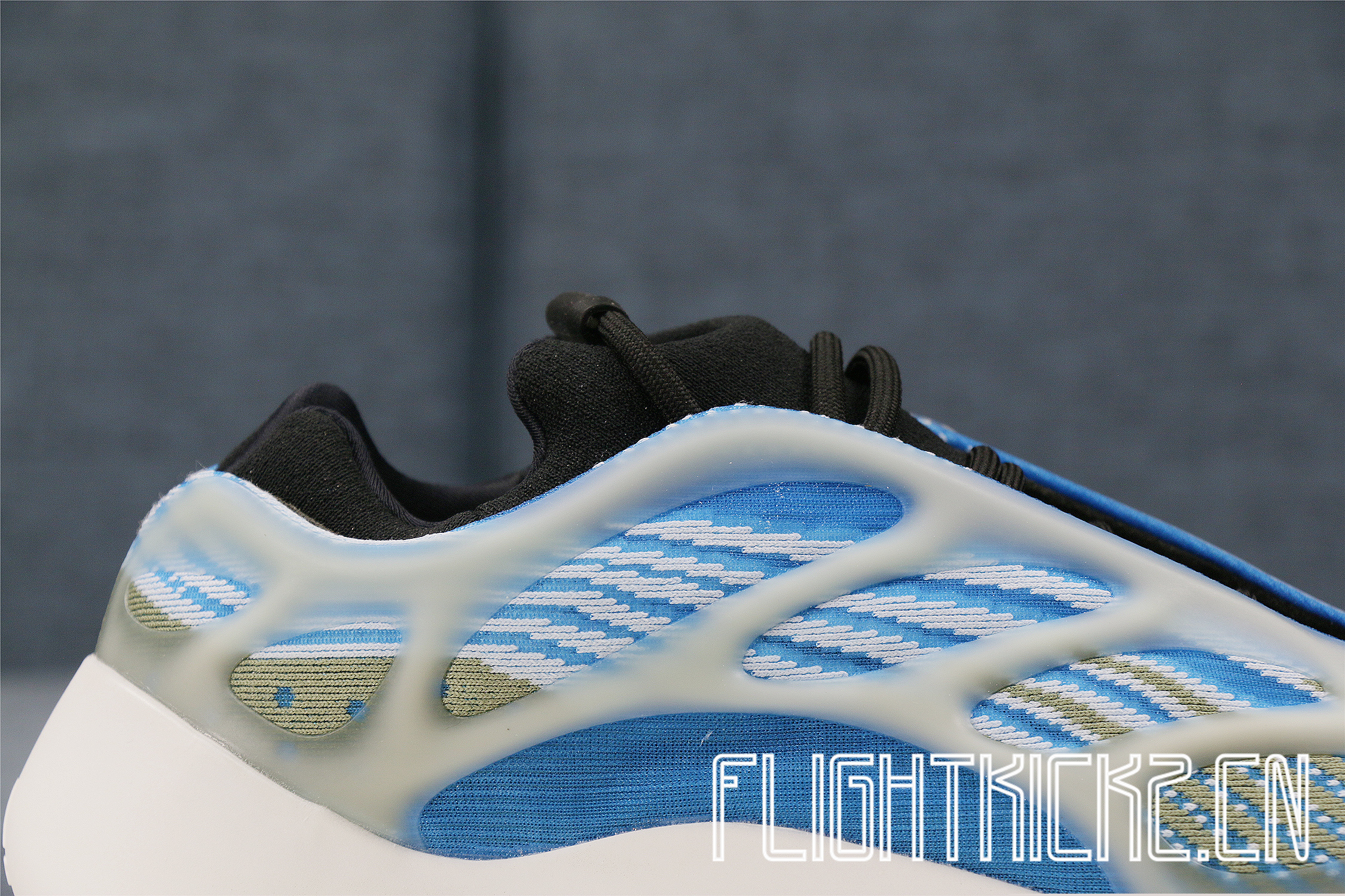 Adidas Yeezy Boost 700  Azareth”