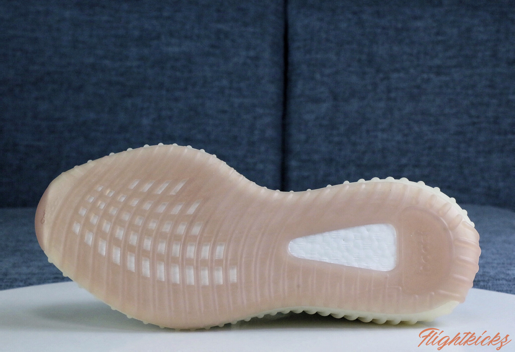 2019 Yeezy 350 V2  Citrin  None Reflective（Ln5 A1)