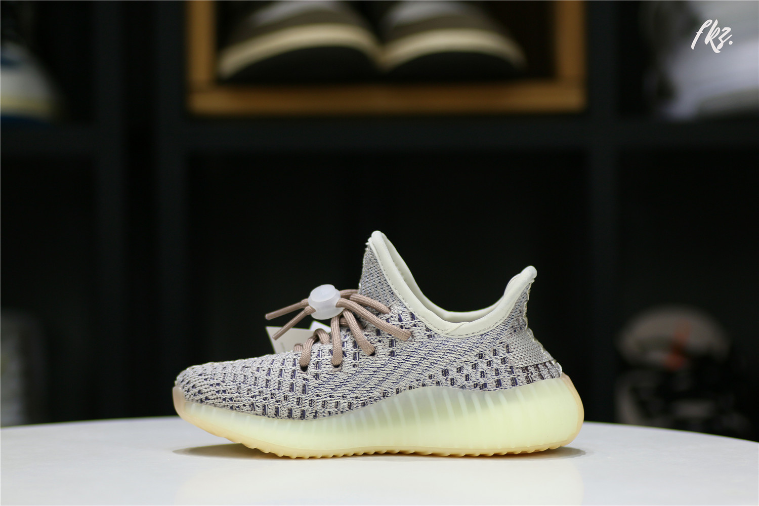 adidas Yeezy Boost 350 V2 Ash Pearl kid