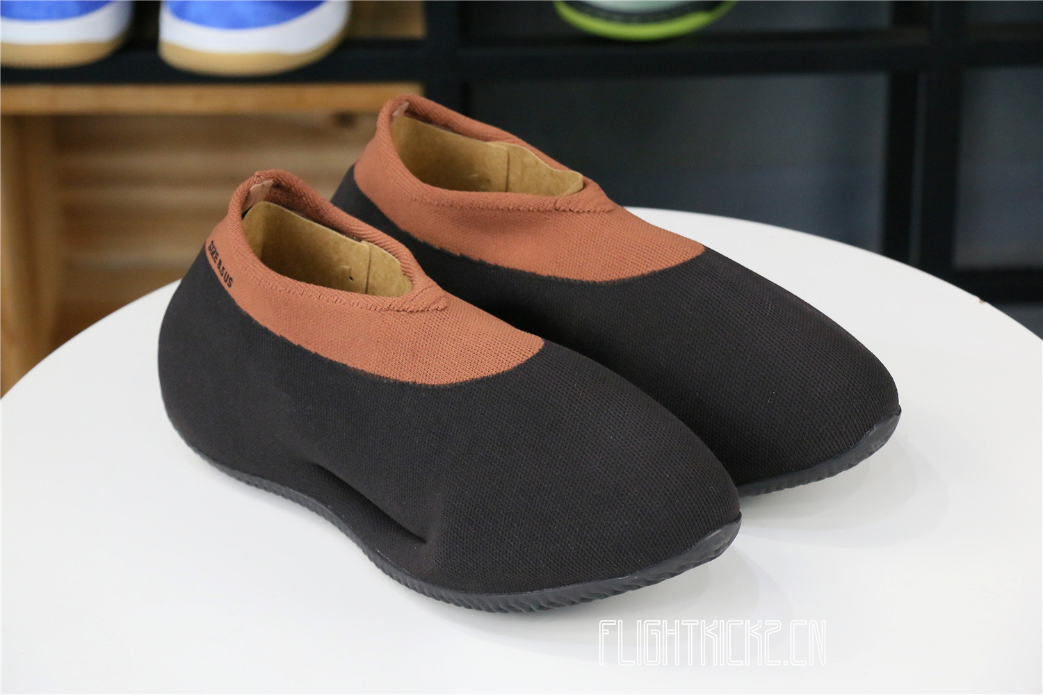 Adidas Yeezy Knit Runner Stone Carbon